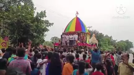 ରାସଗୋବିନ୍ଦପୁର: ଧର୍ମକ୍ଷେତ୍ର ଚିତ୍ରଡା ଠାରେ ଆୟୋଜିତ ପ୍ରସିଦ୍ଧ ରଥଯାତ୍ରାରେ ଯୋଗଦେଲେ ମାନ୍ୟବର ନଗର ଉନ୍ନୟନ ମନ୍ତ୍ରୀ ଡ. କୃଷ୍ଣଚନ୍ଦ୍ର ମହାପାତ୍ର l
