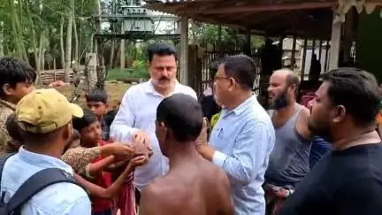 দাঁতন ২: বেতারুই গ্রামে পাগল কুকুরের কামড়ে আহতের সংখ্যা বেড়ে দাঁড়ালো প্রায় ২২ জন