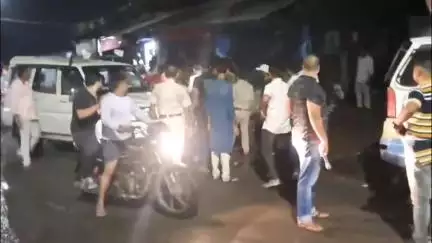 धनबाद/केंदुआडीह: धनबाद के वासेपुर में गोलियों से फायरिंग, डीएसपी लॉ एंड ऑर्डर सहित स्थानीय पुलिस घटनास्थल पर पहुंची
