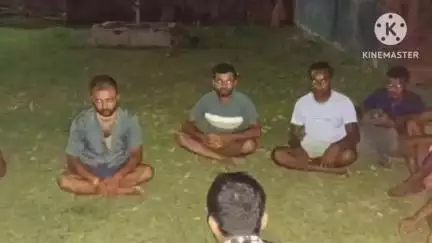 হোজাই: যোগীজান মণ্ডলৰ  সভাপতিৰ উপস্থিতিত কোমৰাকাতা পঞ্চায়তৰ কেইবাটও বুথত অনুষ্ঠিত হয় চোতাল বৈঠকত