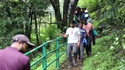 राधानगरी: कोल्हापूर विद्यार्थी काँग्रेसच्या वतीने दाजीपूर अभयारण्य परिसरातील किल्ले शिवगडाची पदभ्रमंती मोहीम