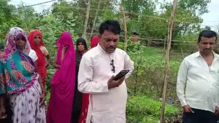 धन्यवाद yc महोदय रैपुरा 
घटना की गंभीरता पर संज्ञान लेते हुए त्वरित कार्यवाही हेतु आपका हृदय से धन्यवाद 
मामला विद्युत केबिल ग्राम कूड़ा