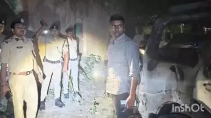 रिविलगंज: रिविलगंज थाना परिसर में भीषण आग, एसएसपी ने घटनास्थल का निरीक्षण किया