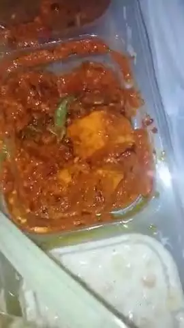 Shyam Baba restaurant ki sabji mein nikali chhipkali