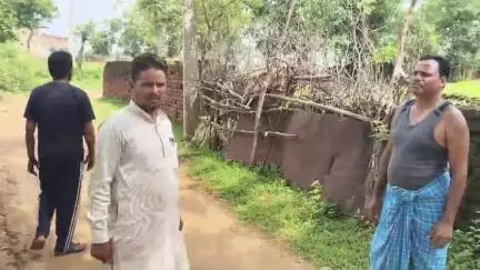 बरकट्ठा: शिलाड़ीह पंचायत के पंचायत समिति सदस्य प्रतिनिधि शमीम अंसारी ने क्या कहा, यहाँ देखें