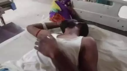 लाडपुरा: कोटा में कार की टक्कर से बाइक सवार युवक गंभीर घायल, एमबीएस अस्पताल के इमरजेंसी वार्ड में भर्ती, उपचार जारी