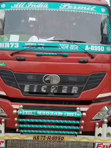 अलवर: नऺगली सर्किल के पास सड़क किनारे खड़े ट्रक से बाइक की बैटरियों के 6 कार्टन चोरी, पीड़ित ने पुलिस को दी शिकायत