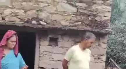 नंदप्रयाग: सेम में भारी बारिश से भू धंसाव के कारण एक गौशाला और मकान को खतरा, मुख्य रास्ता भी हुआ क्षतिग्रस्त