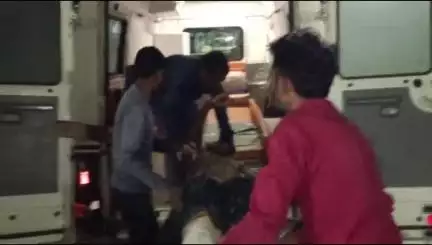 बांसवाड़ा: सरेड़ी गांव के पास बाइक को अज्ञात वाहन ने मारी टक्कर, भाई-बहन को पैर पर लगी चोट, एमजी अस्पताल में उपचार जारी