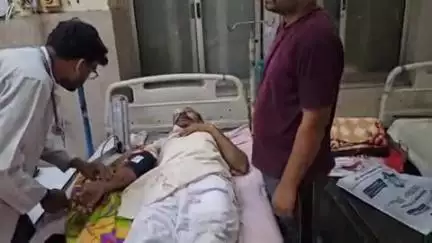 लाडपुरा: सांगोद कस्बे में 2 मोटरसाइकिलों की टक्कर में अधेड़ घायल, एमबीएस अस्पताल में भर्ती, उपचार जारी