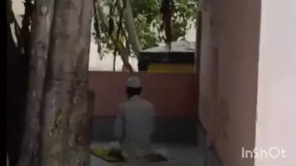 दातागंज: क्षेत्र के पापड़ ब्रह्मदेव मंदिर परिसर में नमाज पड़ने का वीडियो वायरल, पुलिस जांच में जुटी