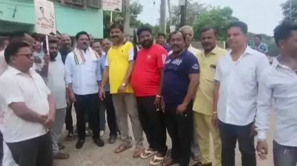 ଛତ୍ରପୁର: ବିଜିପୁର କାଳୀ ମନ୍ଦିର ନିକଟରେ ମା ପାଇଁ ଗଛଟିଏ କାର୍ଯ୍ୟକ୍ରମ ଅନୁଷ୍ଠିତ, ଗଛ ଲଗାଇଲେ ବ୍ରହ୍ମପୁର ବିଧାୟକ