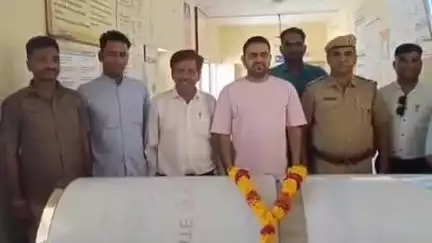 मारवाड़ जंक्शन: मारवाड़ जंक्शन के राजकीय अस्पताल पर भामाशाह परिवार ने शवों के रखने के लिए भेंट किया फ्रिजर