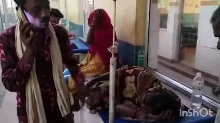 बांदा: अमलोहरा गांव में 2 पक्षों के बीच हुई कहासुनी, एक पक्ष ने दूसरे के 4 लोगों को मारपीट कर किया घायल, जिला अस्पताल में भर्ती