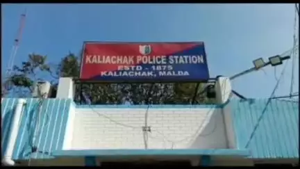 ইংরেজবাজার: কেউ বিষয়টি নিয়ে রাজনৈতিকভাবে খেলার চেষ্টা করছে ব্যবসায়ীর স্বেচ্ছায় মৃত্যুর আবেদন প্রসঙ্গে নেতাজি মোড়ে বললেন TMCনেতা