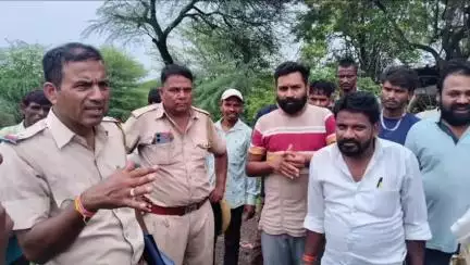 सज्जनगढ़: डूंगरी पाड़ा में मिले अज्ञात महिला शव की पहचान, पति निकला हत्यारा, अवैध संबंधों के शक में की गई निर्मम हत्या