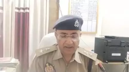 रॉबर्ट्सगंज: रजखड़ गांव से पुलिस ने 1 करोड़ का गांजा किया बरामद, ASP ने चुर्क पुलिस लाइन में दिया बयान