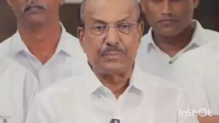 ഏറനാട്: പരാതി ഉന്നയിക്കുന്നവരെ തീവ്രവാദികൾ ആക്കുന്ന നടപടി ശരിയല്ലെന്ന് കുഞ്ഞാലിക്കുട്ടി എംഎൽഎ കാരാത്തോട് വസതിയിൽ പറഞ്ഞു
