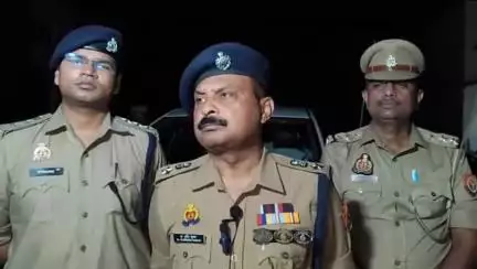 कौंच: इटावा में चल रहे भागवत कथा के घटनाक्रम को लेकर पुलिस सतर्क, सोशल मीडिया पर उन्माद फैलाने वाले 5 लोगों पर कार्रवाई: एसपी