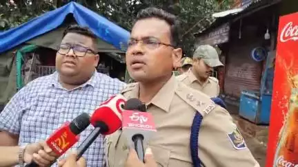 ପୁରୀ ମ୍ୟୁନିସିପାଲଟି: ଶରଧାବାଲିରେ ଠେଲାପେଲା ଘଟଣା ଦଳାଚକଟାରେ ୩ ମୃତ୍ୟୁ ୬, ଗୁଣ୍ଡିଚା ମନ୍ଦିର ଠାରେ ପ୍ରତିକ୍ରିୟା ରଖିଲେ ପୁରୀ ଏସପି l