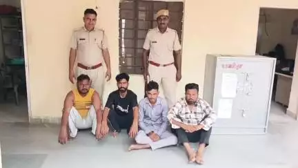 रतनगढ़: रतनगढ पुलिस ने लाखों की डोडापोस्त के साथ चार लोगों को किया गिरफ्तार