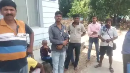 বহরমপুর: কান্দিতে পথ দুর্ঘটনায় মৃত্যুর সংখ্যা বেড়ে ৫, মৃতদেহের ময়নাতদন্ত হচ্ছে বহরমপুর মর্গে
