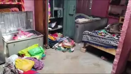 सूरौठ: आरेनिया का पुरा में पाटोर की पट्टियां हटाकर लाखों रुपए के जेवरात की चोरी की वारदात को दिया अंजाम