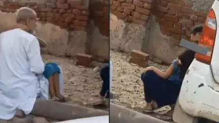 यूपी के हापुड़ में बच्चियों से अश्लील हरकत करते हुए कैमरे में कैद हुए दो लोग, प्राइवेट पार्ट छूने और किस करने का आरोप