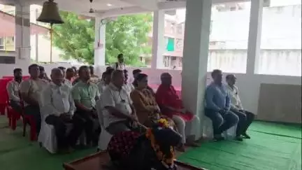 बुरहानपुर नगर: बुरहानपुर में भाजपा कार्यकर्ताओं ने सुनी प्रधानमंत्री मोदी के 'मन की बात', पद चिन्हों पर चलने का लिया संकल्प