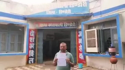 डिंडौरी: महावीर टोला: ठेकेदार की लापरवाही से घर और दुकान में घुसा नाली का पानी, कोतवाली में शिकायत दर्ज