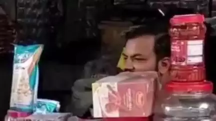 प्रयागराज में सेंधा नमक व पिस्ता जैसे ड्राई फ्रूट्स के दामों में 20-25 प्रतिशत तक आया उछाल