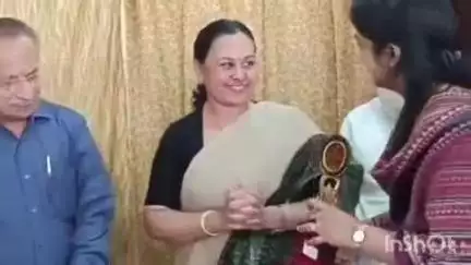കോഴഞ്ചേരി: ജസ്റ്റിസ് എം.ആർ ഹരിഹരൻ നായർ ശതാഭിഷേക ആഘോഷം കുമ്പഴയിൽ മന്ത്രി വീണാ ജോർജ് ഉദ്ഘാടനം ചെയ്തു