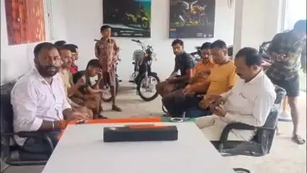 चंदनकियारी: मानपुर गांव में भाजपा कार्यकर्ताओं ने प्रधानमंत्री मोदी की 'मन की बात' सुनी, जन-जन तक पहुंचाने का लिया निर्णय