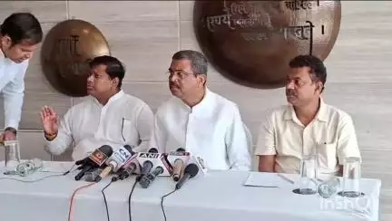 রাজারহাট: নিউটাউন ওয়েষ্টিন হোটেলে সাংবাদিক বৈঠক করলেন কেন্দ্রীয় শিক্ষা মন্ত্রী ধর্মেন্দ্র প্রধান