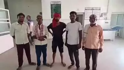 बिल्सी: गुलाबगंज गनियाई गांव में पुरानी रंजिश के चलते चार लोगों ने पांच लोगों को लाठी-डंडा मारकर किया घायल