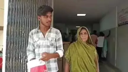 नरसिंहपुर: घाट पिंडरई में पीड़ित किसान परिवार का आरोप, पड़ोसी किसान ज़मीन का सीमांकन नहीं होने दे रहा