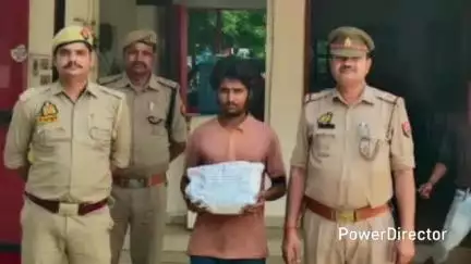 कर्वी: खोही पुलिस टीम ने चौकी परिक्रमा मार्ग पर 1 किलो 200 ग्राम सूखा गांजा के साथ एक अभियुक्त को किया गिरफ्तार
