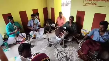 கீழ்வேளூர்: 105 மாணலூர் அருள்மிகு பனங்காடி ஐயனார் ஆலய மகா கும்பாபிஷகம்; திரளான பக்தர்கள் பங்கேற்று சாமி தரிசனம் செய்தனர்