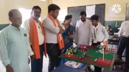 মাথাভাঙা ১: মাথাভাঙ্গা সারদা শিশু তীর্থ পক্ষ থেকে অনুষ্ঠিত হলো গণিত ও বিজ্ঞান মেলা
