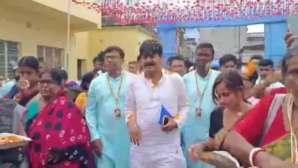 ভাঙড় ১: "এবারের একুশে জুলাই এক ঐতিহাসিক শহীদ স্মরণ" ভাঙ্গড়ে বিধানসভা কমিটির বর্ধিত সভা থেকে  দাবি শওকত মোল্লার