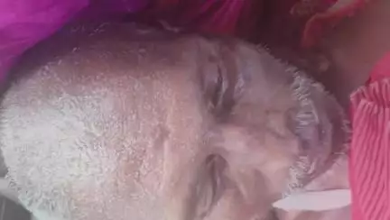 গাজোল: মোল্লা দিঘী নিচ গ্রাম এলাকায় এক বৃদ্ধ মানসিক অবসাদে বিষ খেয়ে আত্মহত্যা চেষ্টা করেন