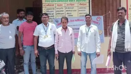 भभुआ: सिवों पंचायत भवन में जिला विधिक सेवा प्राधिकार भभुआ द्वारा विधिक जागरूकता कार्यक्रम का आयोजन किया गया