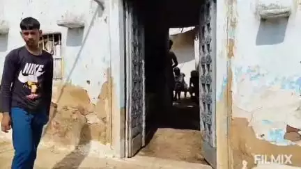 मुरैना: जेब्रा खेड़ा गांव में घर के अंदर गड़े रुपए और चांदी के आभूषण लेकर अज्ञात चोर फरार, पुलिस जांच में जुटी
