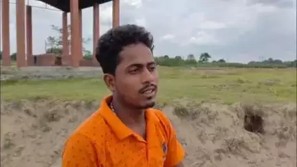 ठाकुरगंज: बरचौंदी पंचायत के महेंद्र चौक के पास डायवर्सन की हालत देखिए...