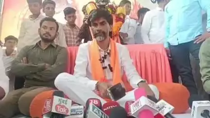 अंबड: 27 ऑगस्ट रोजी सकाळी दहा वाजता मनोज जरांगे यांच्या नेतृत्वात मराठा समाज आंतरवाली तून मुंबईकडे करणार कूच..
