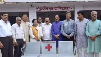 तालेड़ा: राजस्थान रेड क्रॉस सोसाइटी के चेयरमैन ने जनाना अस्पताल में आज 15 बेंच का किया लोकार्पण