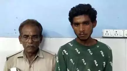 समस्तीपुर: मोहनपुर: घर में चोरी के आरोप में पुलिस ने एक युवक को किया गिरफ्तार