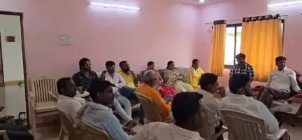 हिंगोली: पुण्यश्लोक आहिल्यादेवी जागर यात्रेनिमित्त हिंगोली येथील शासकीय विश्राम ग्रह येथे बैठक पार पडली