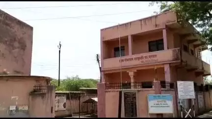 यावल: साकळी येथील शहेनशहा नगरात कत्तलीच्या उद्देशातून बांधलेले ५ गोवंश पकडले,यावल पोलीस ठाण्यात एका विरुद्ध केला गुन्हा दाखल
