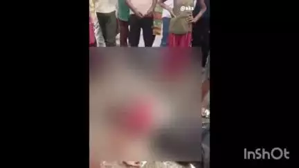 महसी: रेवतीपुरवा के पास बाइक सवार को डंफर ने मारी जोरदार टक्कर, दो की हालत गंभीर, पुलिस ने वाहन को लिया कब्जे में